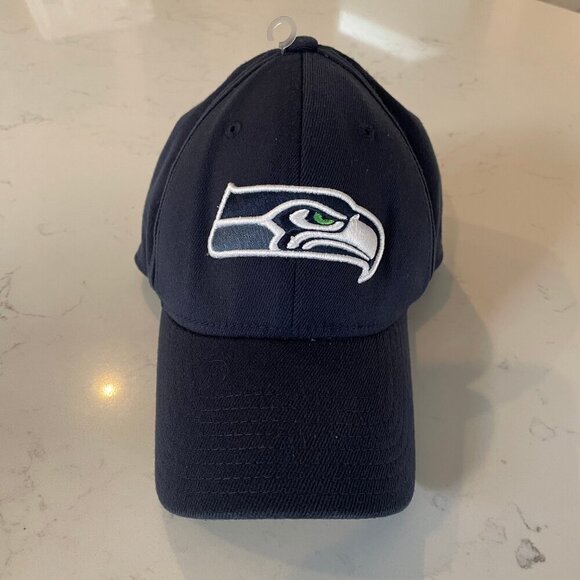 NFL Seattle Seahawks Acrylic Spandex Flex Hat Embroidered Logo Navy Sz S/M - Picture 2 of 10
